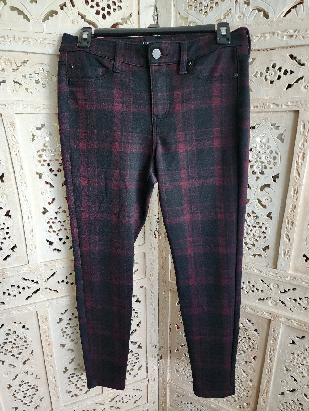 Liverpool Black & Red Tartan Plaid Skinny Pants- Size Petite 6/28